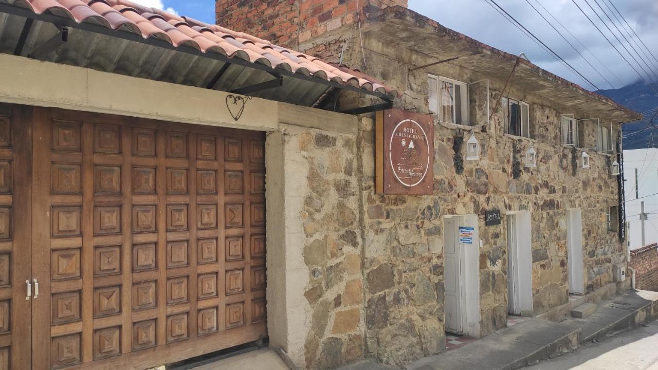 Hotel Brisas Del Nevado Guican Esterno foto